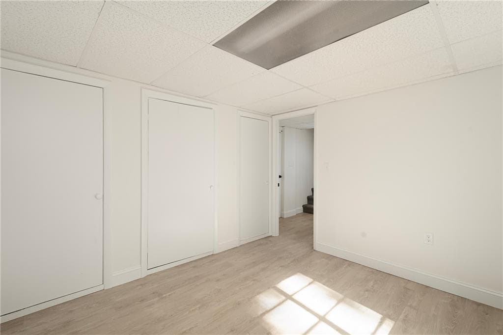 Single Family Residence at 330 Manolla Avenue, Warwick, photo 24 of 32