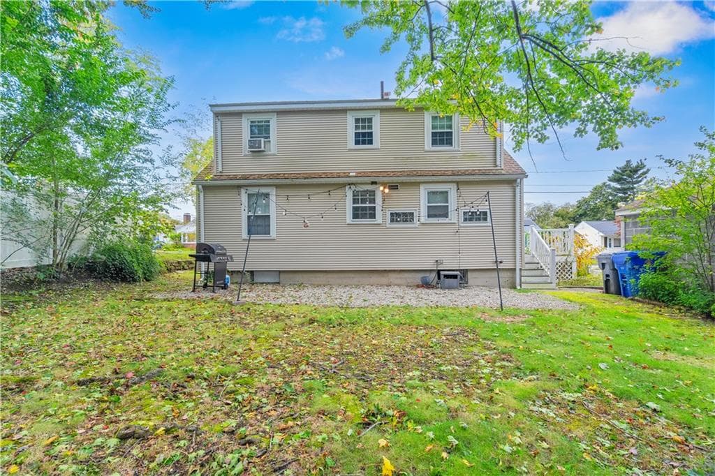 Single Family Residence at 46 Hatherly Street, North Providence, photo 32 of 38