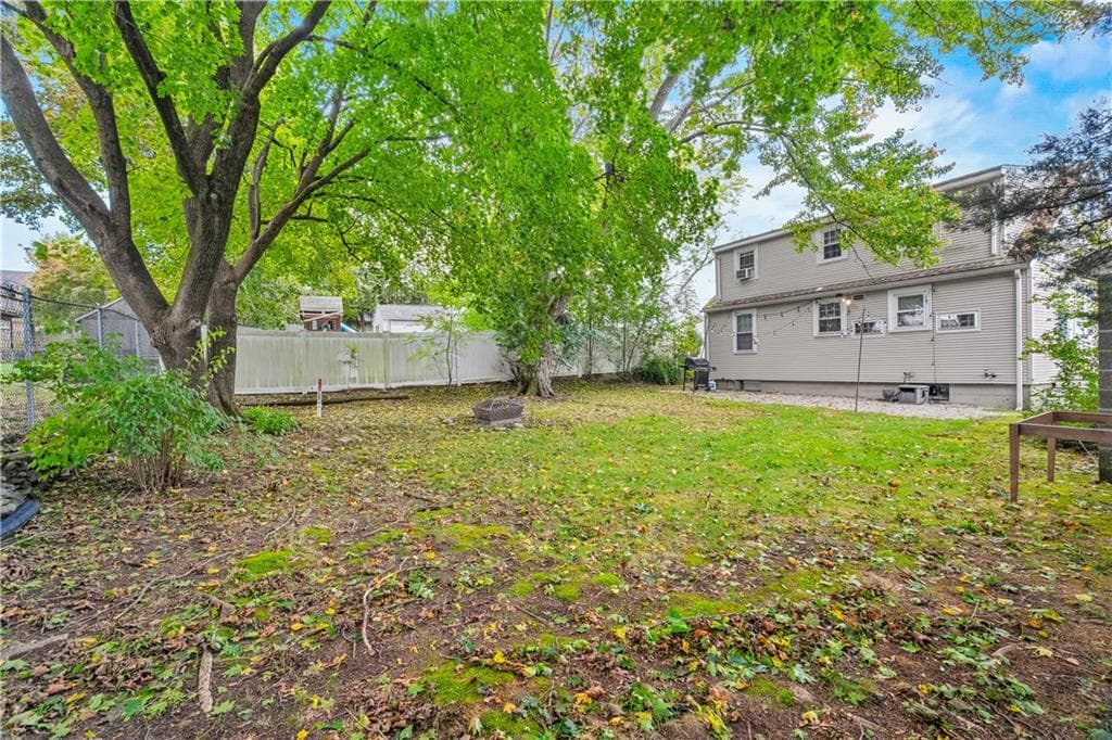 Single Family Residence at 46 Hatherly Street, North Providence, photo 31 of 38