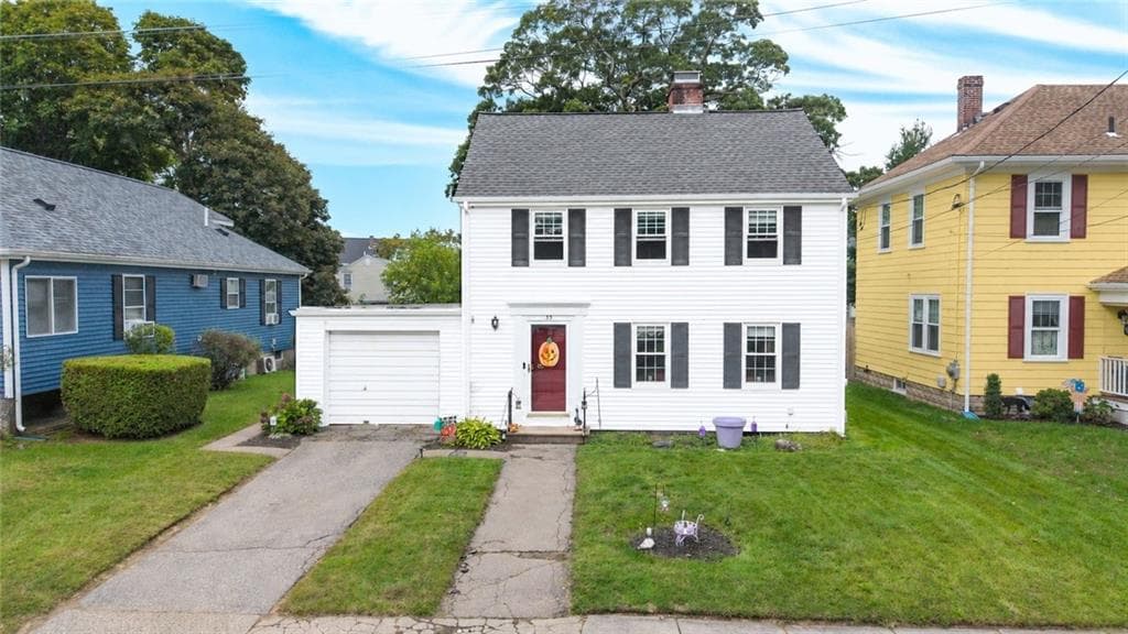 Single Family Residence at 33 linden Avenue, East Providence, photo 2 of 34