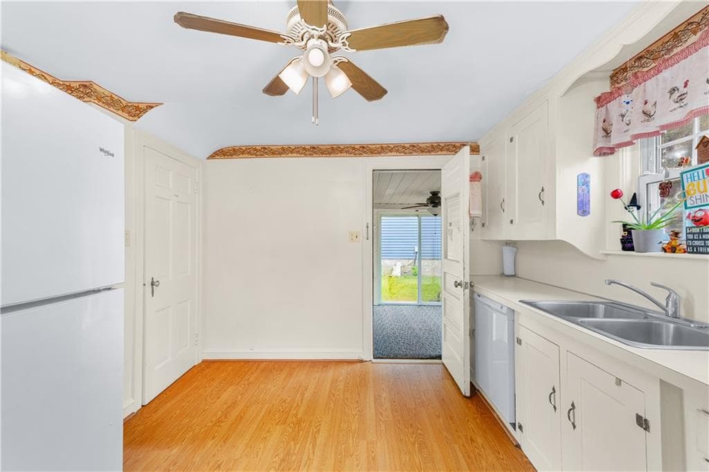 Single Family Residence at 33 linden Avenue, East Providence, photo 18 of 34