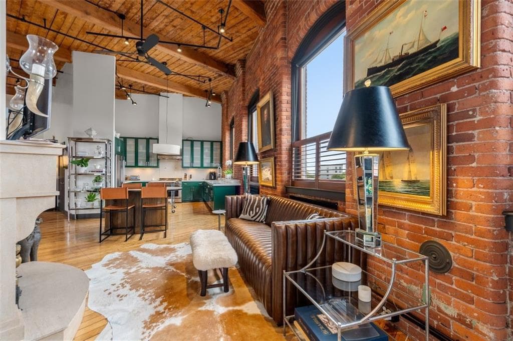 Condominium at 116 Chestnut Street UNIT M, Providence, photo 12 of 40