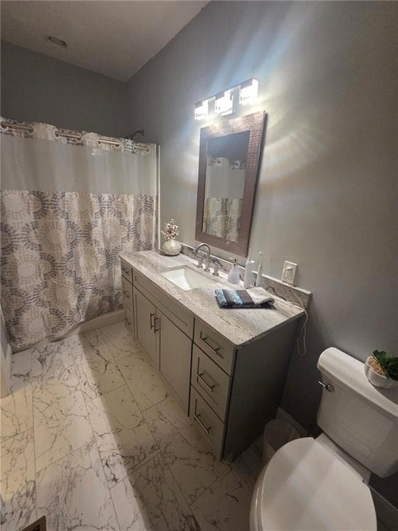 Condominium at Lincoln, photo 5 of 6
