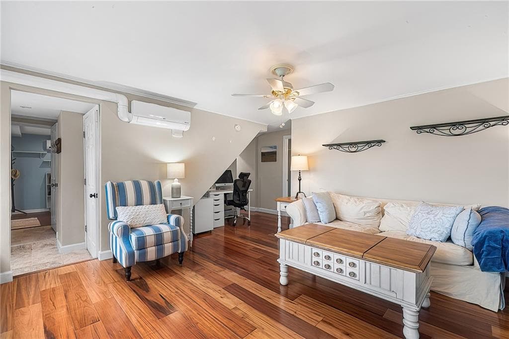 Condominium at 64 Mitchell Street, Portsmouth, photo 26 of 50