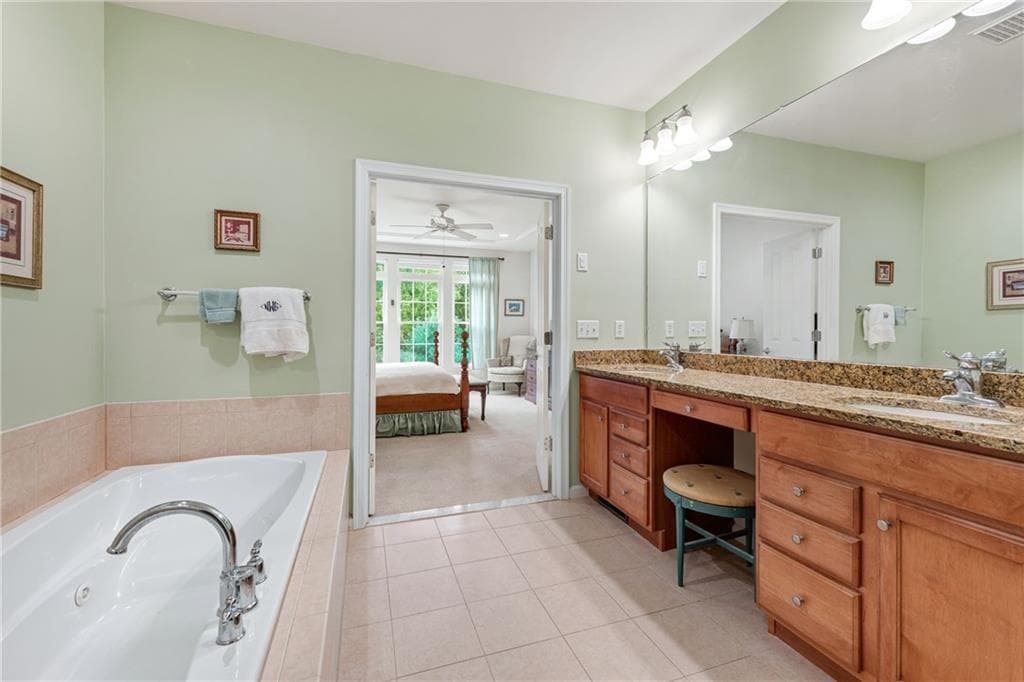 Condominium at 121 Hampton Way, South Kingstown, photo 22 of 44