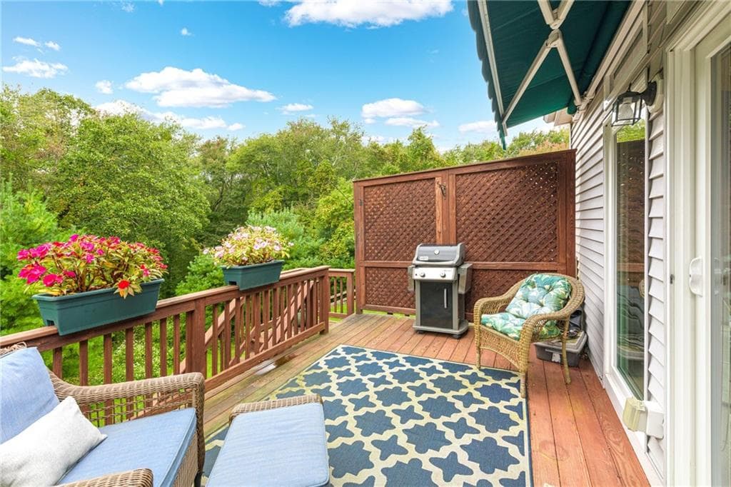 Condominium at 121 Hampton Way, South Kingstown, photo 37 of 44