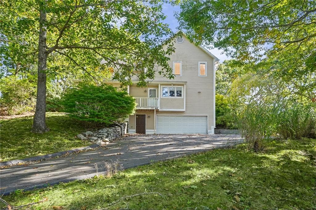 Single Family Residence at 44 Rock Ridge Road, Westerly, photo 37 of 42