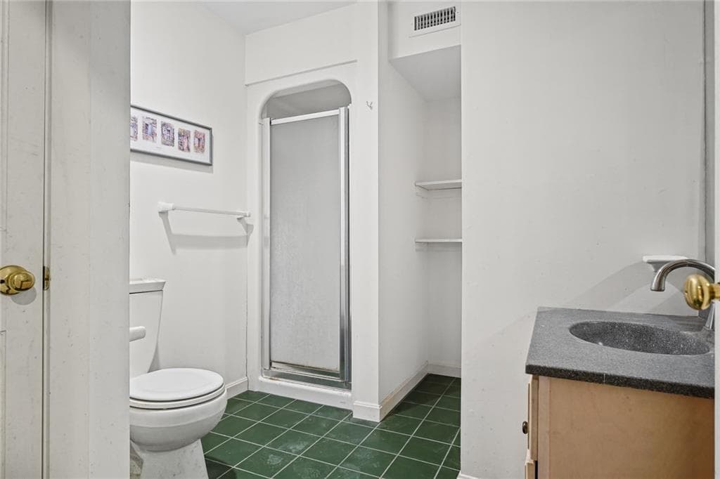 Single Family Residence at 44 Rock Ridge Road, Westerly, photo 29 of 42