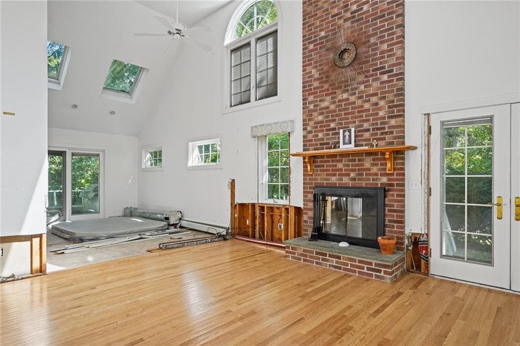 Single Family Residence at 44 Rock Ridge Road, Westerly, photo 21 of 42
