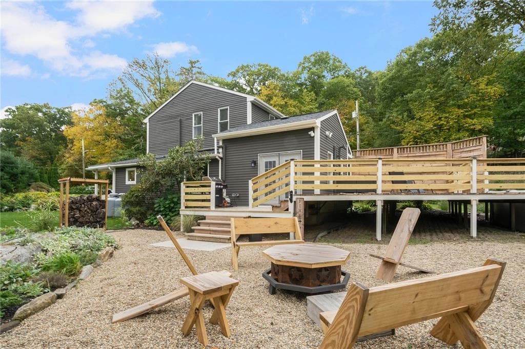 Single Family Residence at 441 Farnum Pike, Smithfield, photo 29 of 39