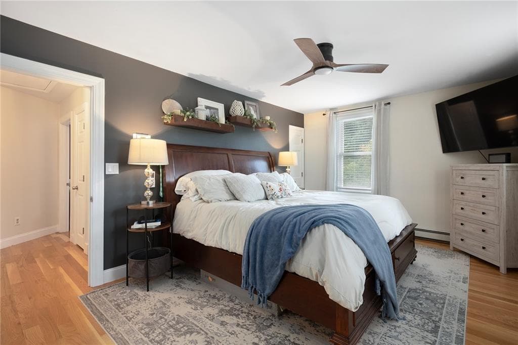 Single Family Residence at 441 Farnum Pike, Smithfield, photo 21 of 39