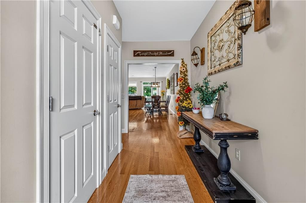 Condominium at 160 Allegra Lane, North Kingstown, photo 7 of 37