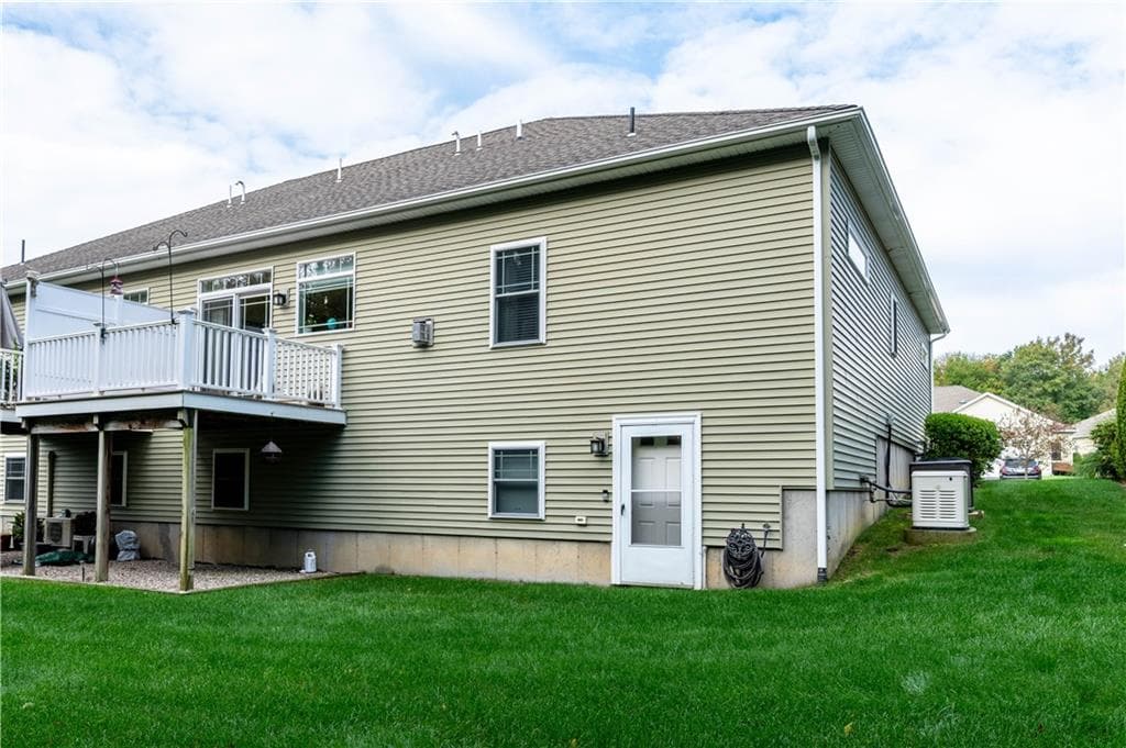 Condominium at 160 Allegra Lane, North Kingstown, photo 34 of 37