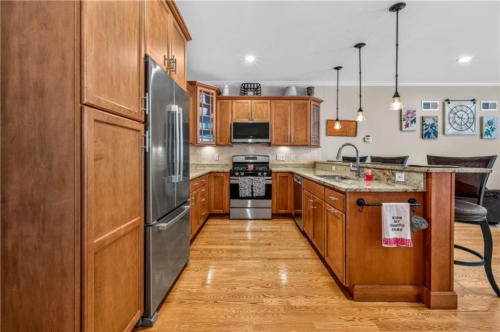 Condominium at 160 Allegra Lane, North Kingstown, photo 10 of 37