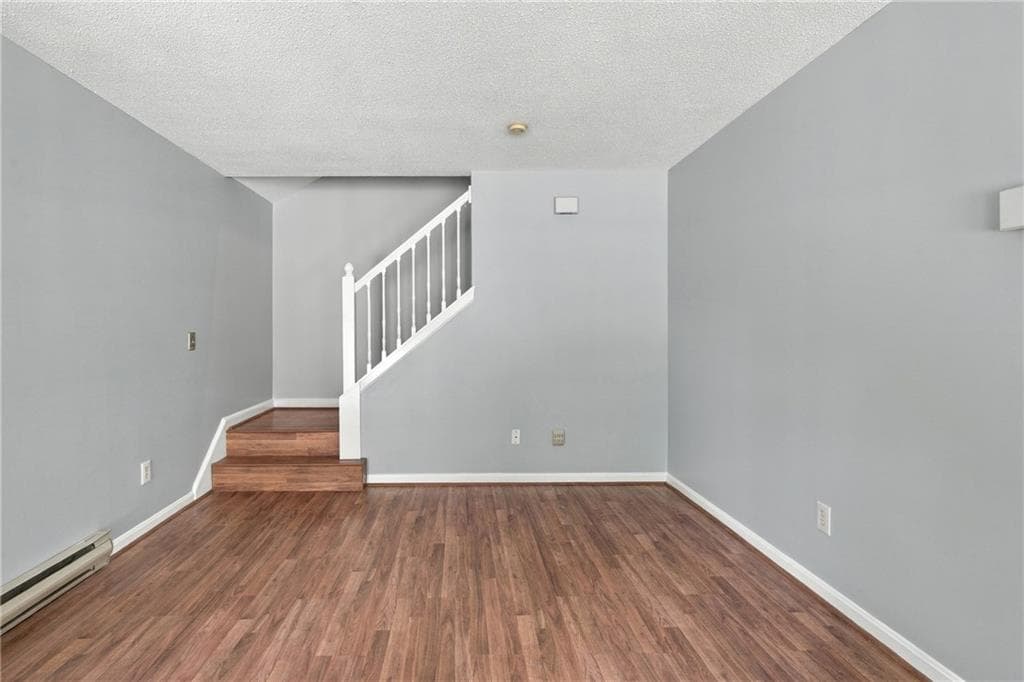 Condominium at 200 Post Road UNIT 618, Warwick, photo 6 of 25