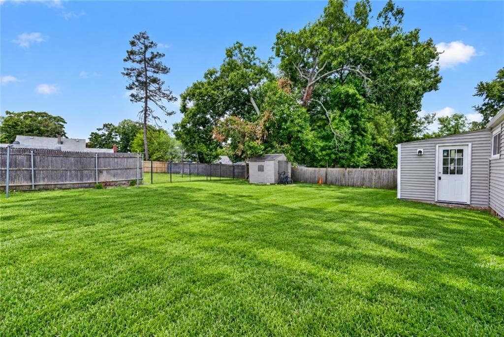 Single Family Residence at 59 Graybar Road, Warwick, photo 3 of 28