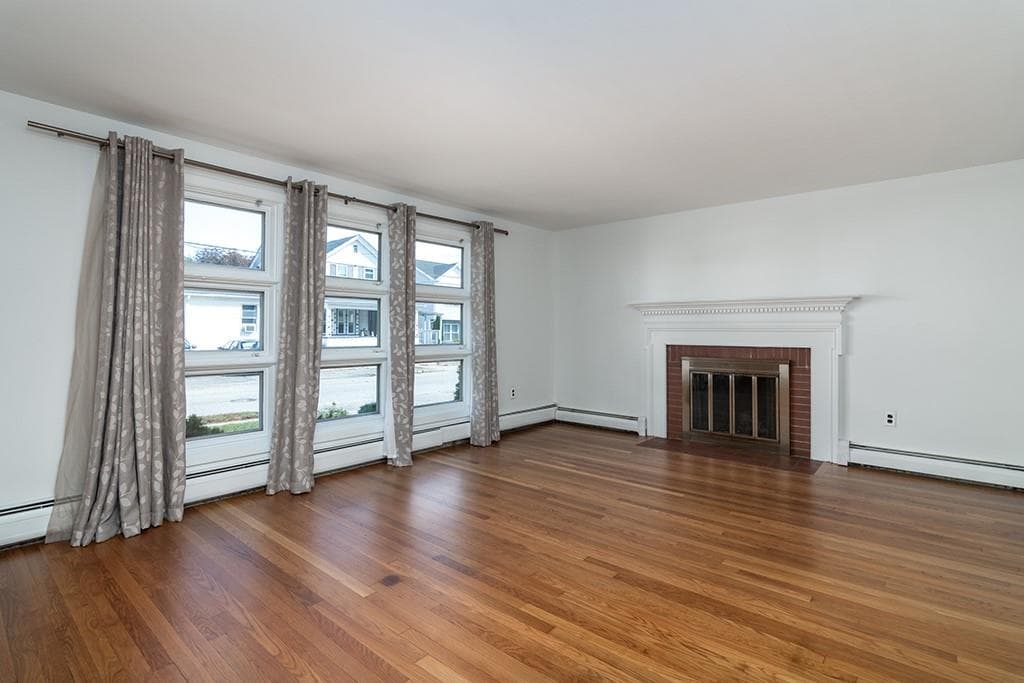 Single Family Residence at 117 Forest Avenue, Cranston, photo 9 of 21