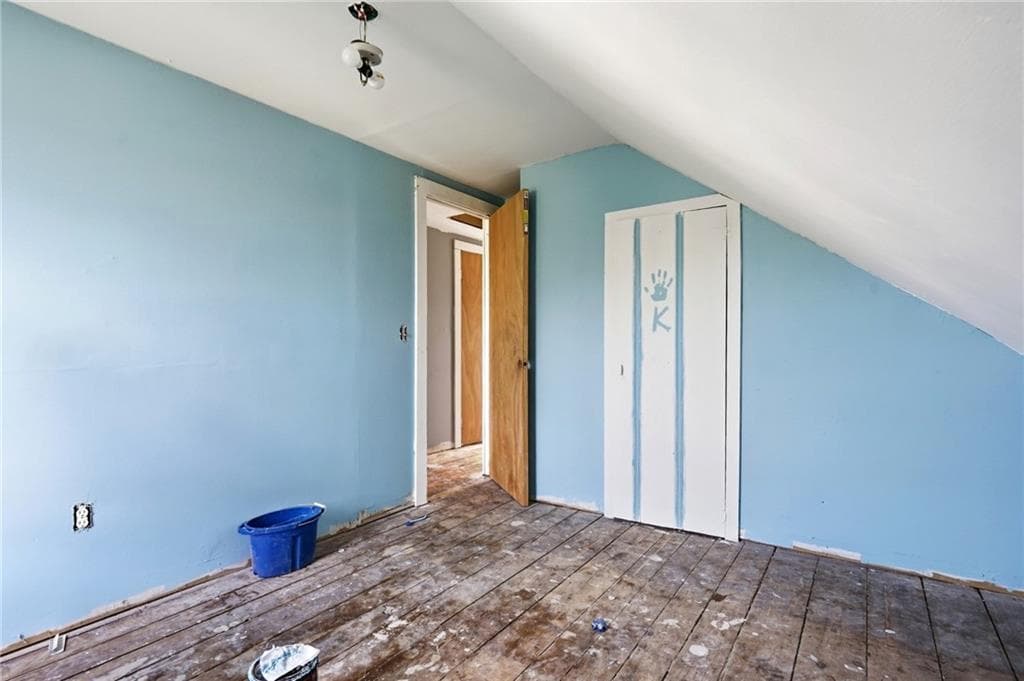 Multi Family at 18 20 Stone Street, Providence, photo 33 of 42