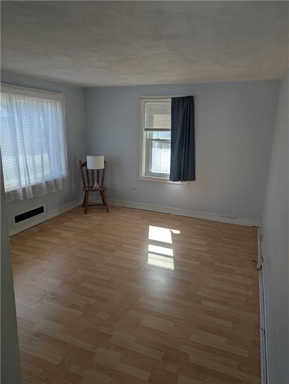 Single Family Residence at 23 Harmony Court, Warwick, photo 12 of 28