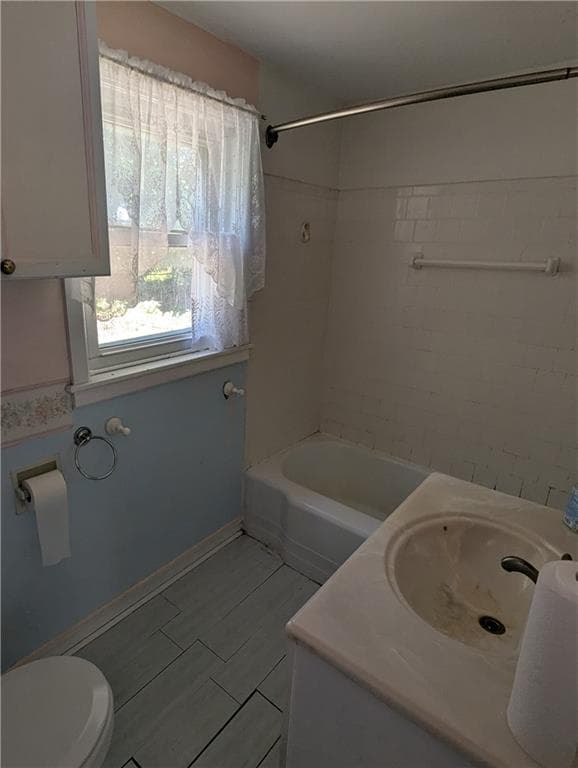 Single Family Residence at 23 Harmony Court, Warwick, photo 14 of 28
