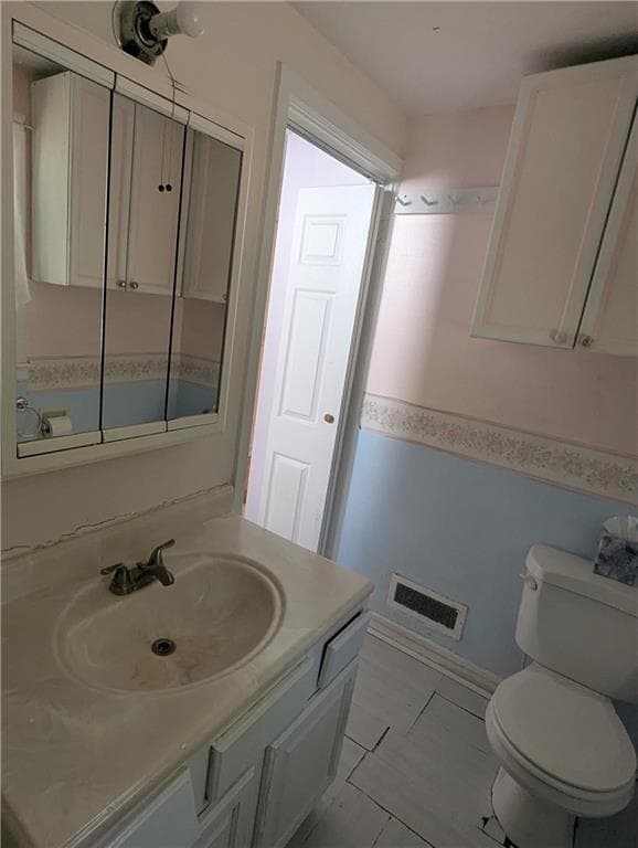 Single Family Residence at 23 Harmony Court, Warwick, photo 15 of 28
