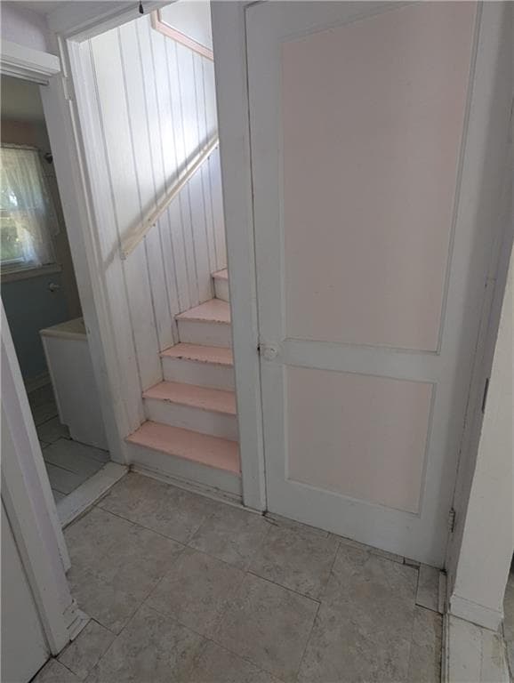Single Family Residence at 23 Harmony Court, Warwick, photo 11 of 28
