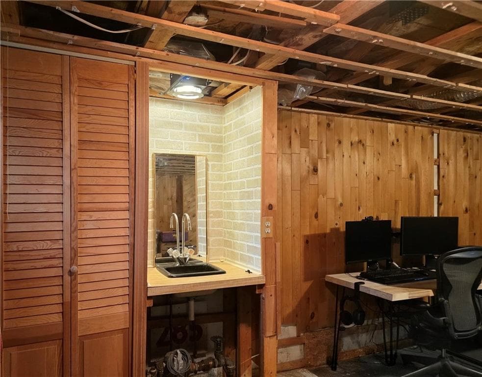 Condominium at 285 Scituate Avenue UNIT A, Cranston, photo 20 of 25