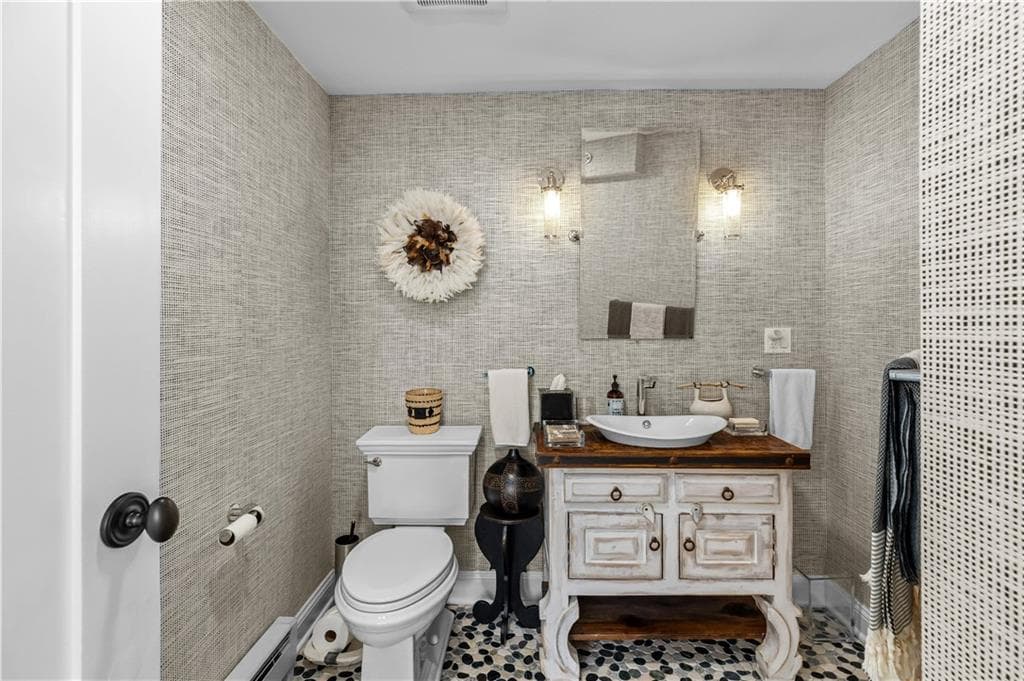 Condominium at 575 Tuckerman Avenue UNIT 2, Middletown, photo 13 of 50
