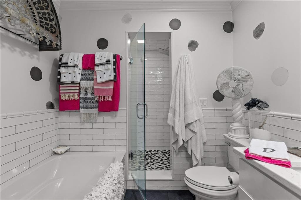 Condominium at 575 Tuckerman Avenue UNIT 2, Middletown, photo 35 of 50