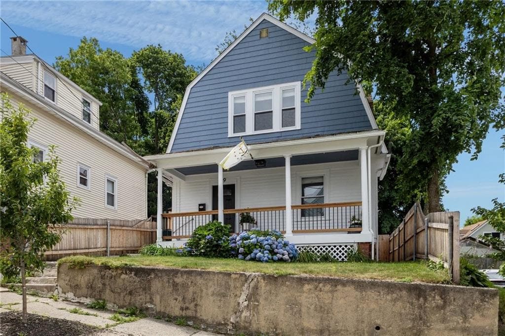 49 Woodbine Street