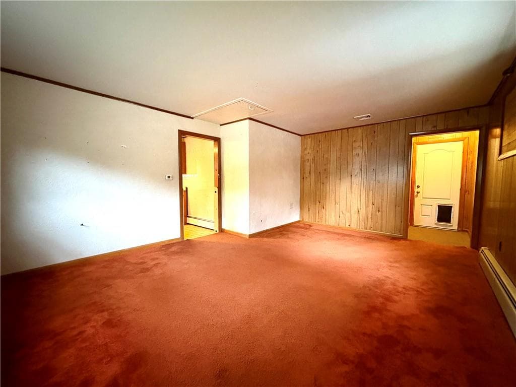 Single Family Residence at 85 Hilton Avenue, East Providence, photo 12 of 19