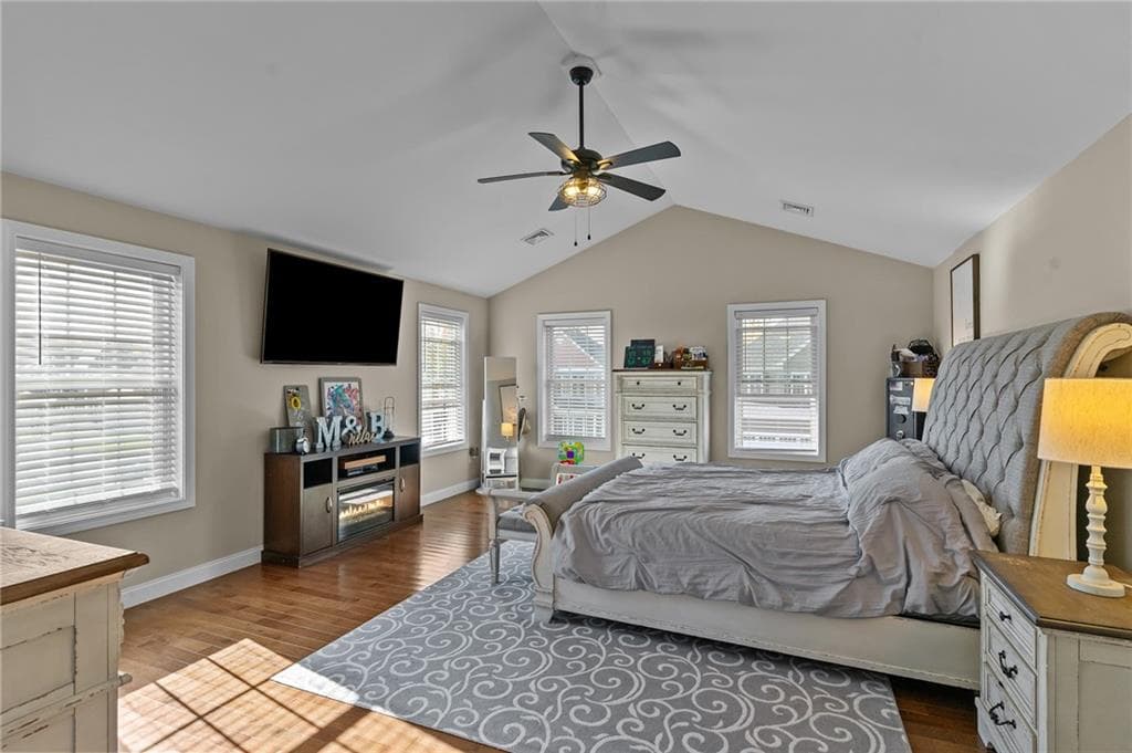 Single Family Residence at 132 Theresa Marie Avenue, Woonsocket, photo 16 of 33