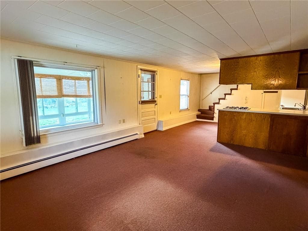 Single Family Residence at 411 Mendon Road, Woonsocket, photo 23 of 31