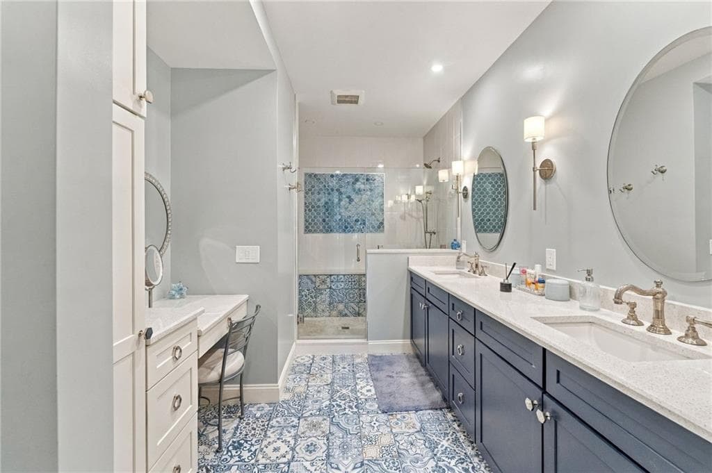 Condominium at 3 Spy Glass Circle UNIT C, Hopkinton, photo 26 of 50
