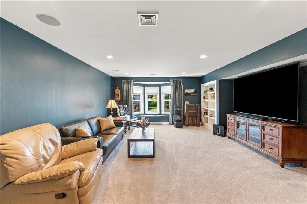 Condominium at 3 Spy Glass Circle UNIT C, Hopkinton, photo 34 of 50