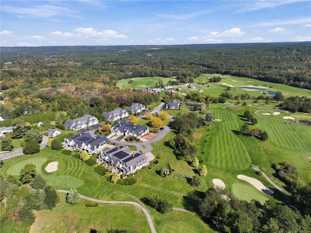 Condominium at 3 Spy Glass Circle UNIT C, Hopkinton, photo 4 of 50