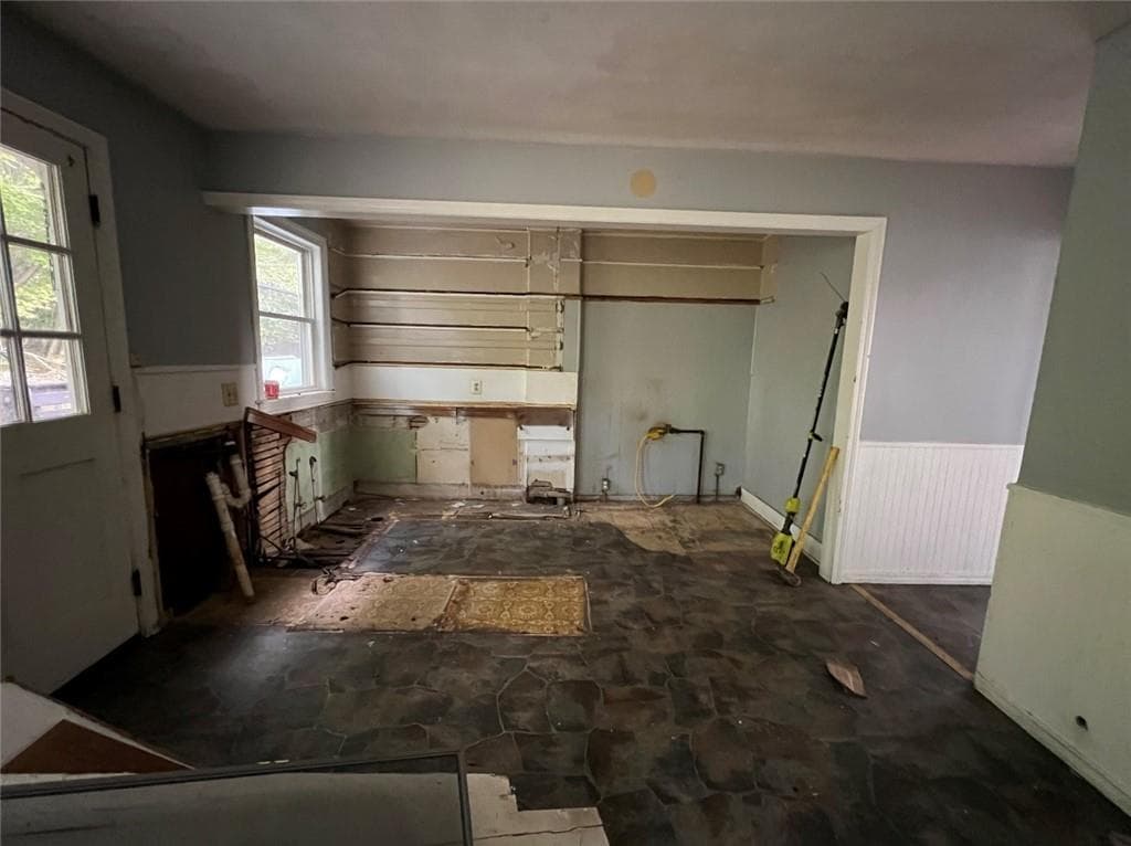Multi Family at 5 7 S Larchmont Street, North Providence, photo 4 of 12