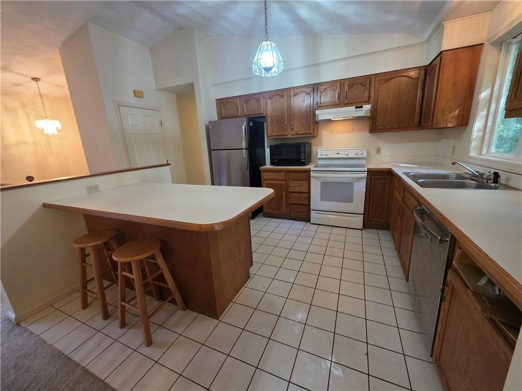 Single Family Residence at 399 Farnum Pike Pike, Smithfield, photo 17 of 21