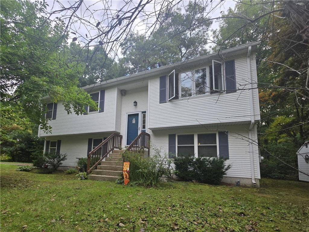 399 Farnum Pike Pike