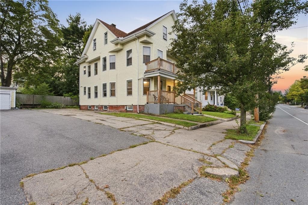 Multi Family at 642 Hope Street, Providence, photo 2 of 41