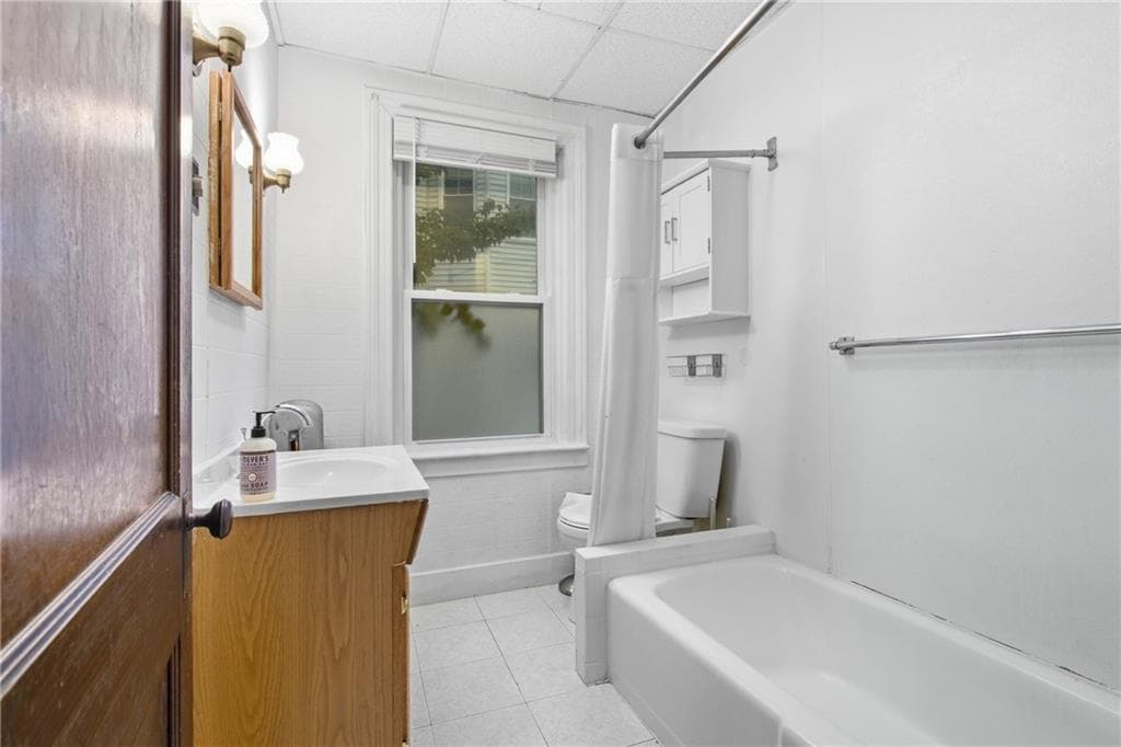 Multi Family at 642 Hope Street, Providence, photo 13 of 41