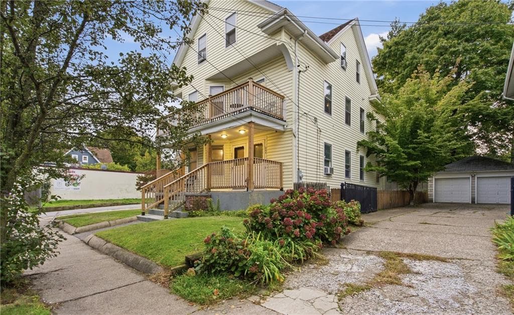642 Hope Street