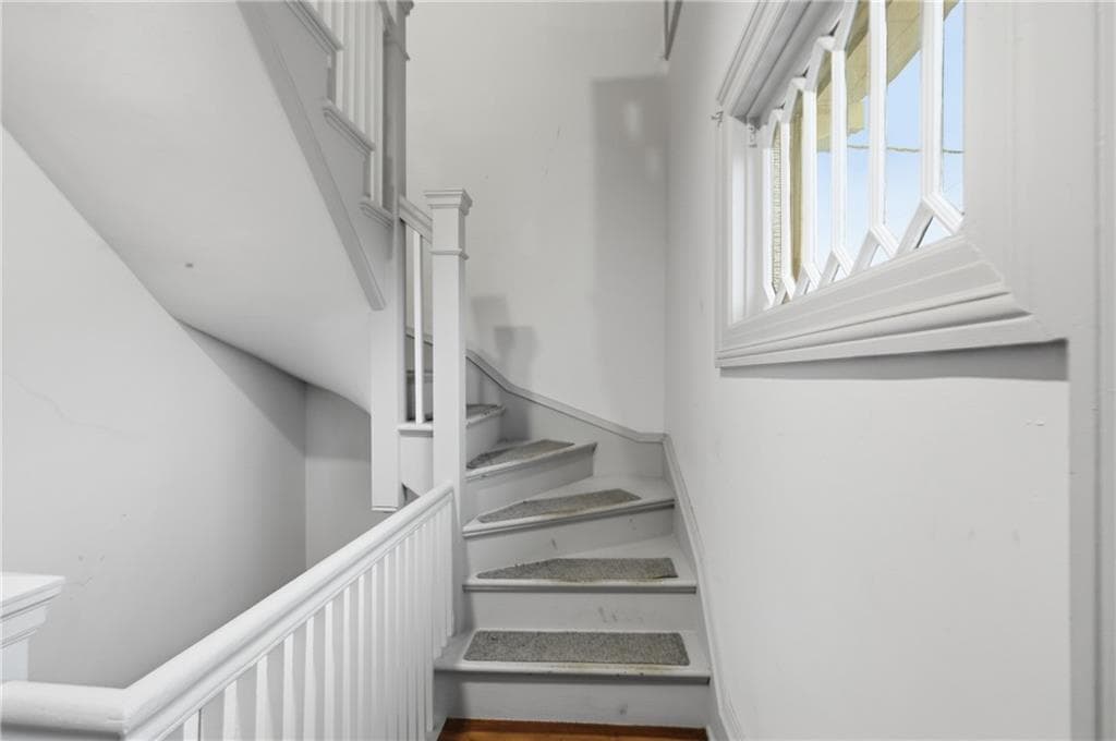 Multi Family at 642 Hope Street, Providence, photo 30 of 41