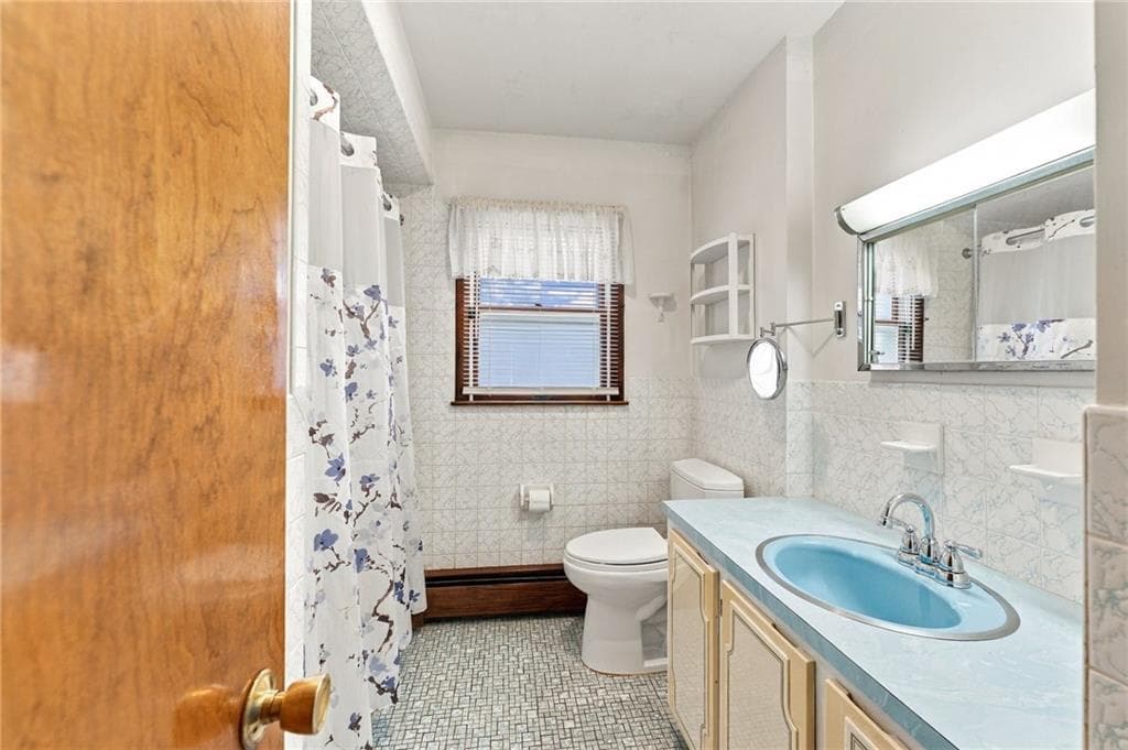 Single Family Residence at 25 Sherman Avenue, North Providence, photo 26 of 46