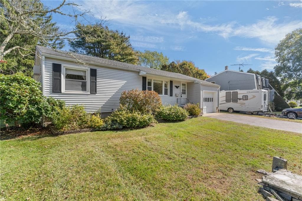 Single Family Residence at 8 Wilder Avenue, Westerly, photo 27 of 36