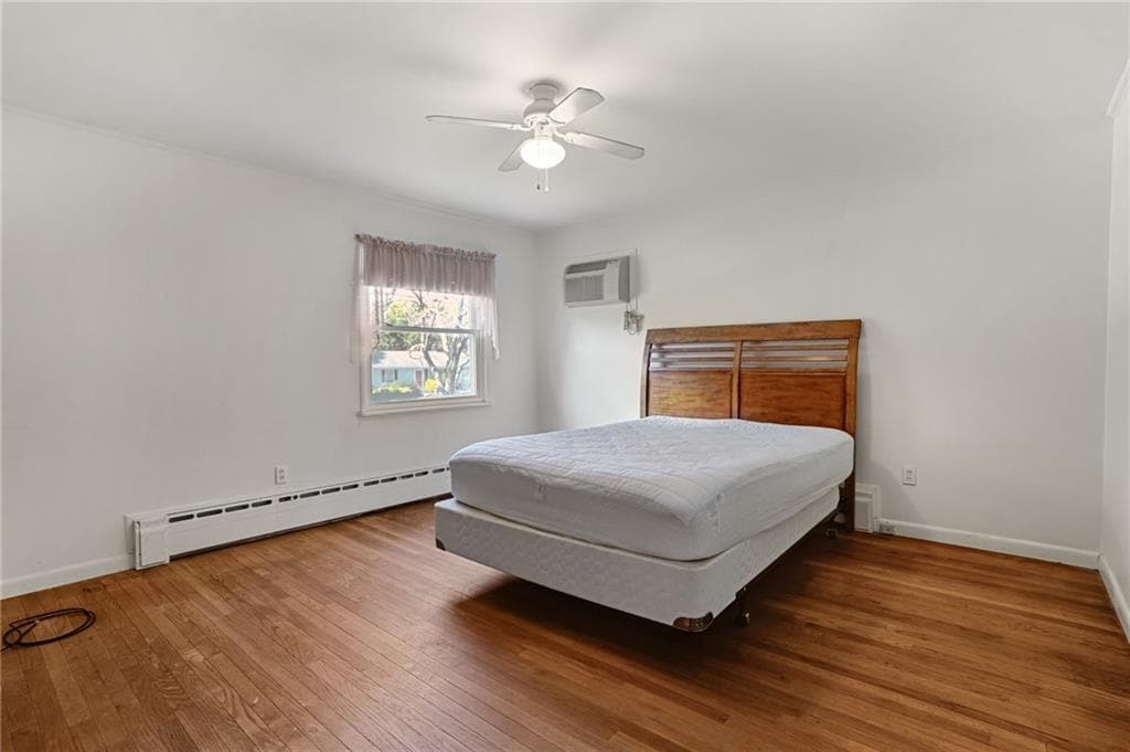 Single Family Residence at 8 Wilder Avenue, Westerly, photo 12 of 36