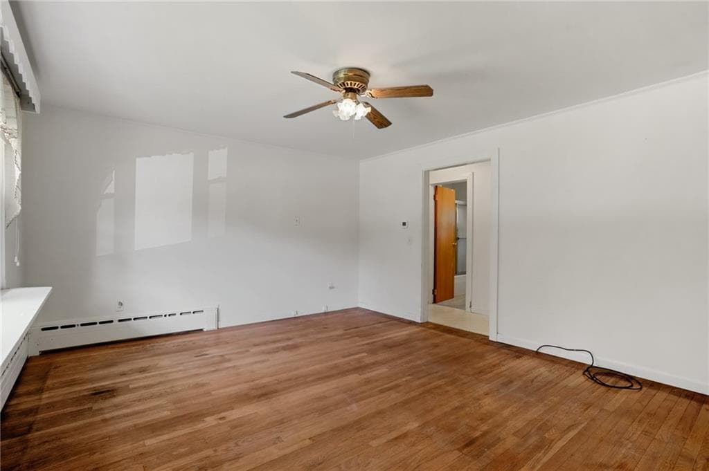 Single Family Residence at 8 Wilder Avenue, Westerly, photo 10 of 36