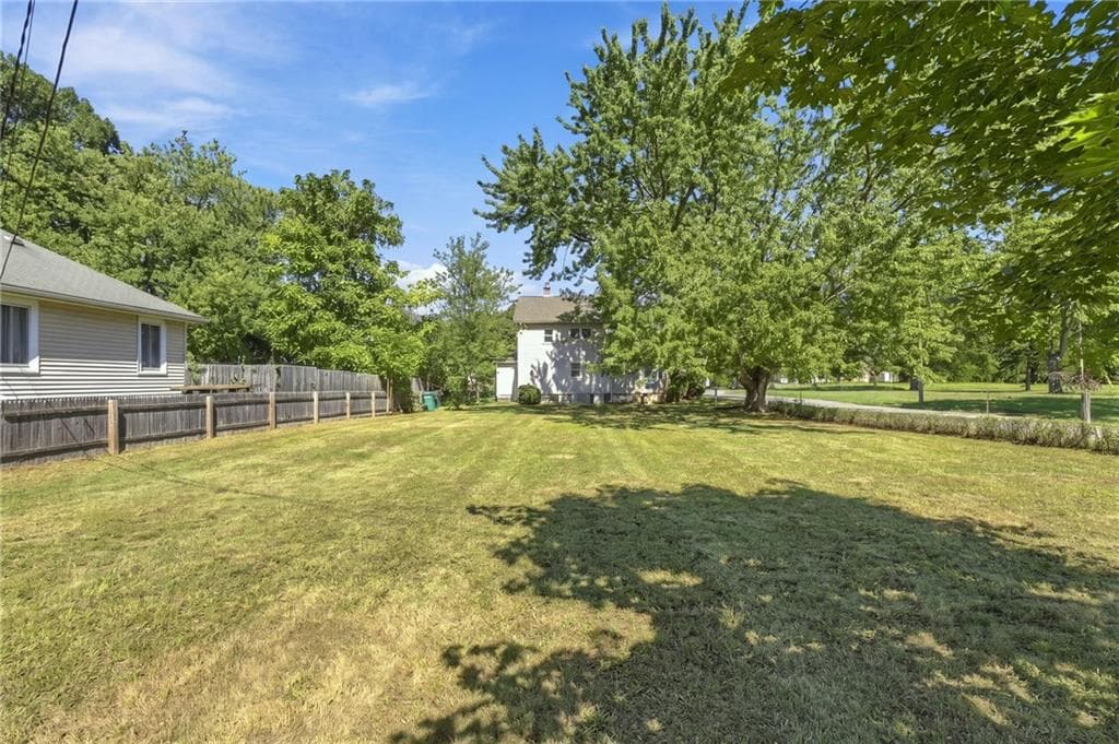 Single Family Residence at 11 Tourtelott Avenue, Warwick, photo 3 of 19