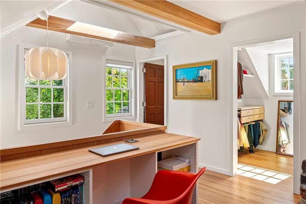 Single Family Residence at 4 Traverse Street, Providence, photo 20 of 42