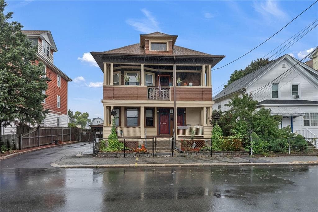 95 Thomas Avenue